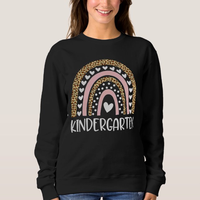 Sweatshirt Enseignant de jardin d'enfants Leopard Arc-en-ciel (Devant)
