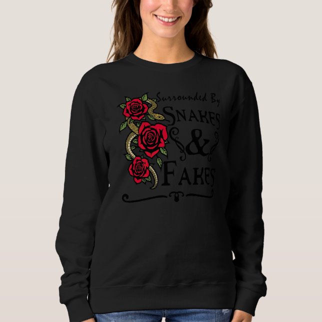 Sweatshirt Entouré De Serpents Et De Gâteaux 1 (Devant)