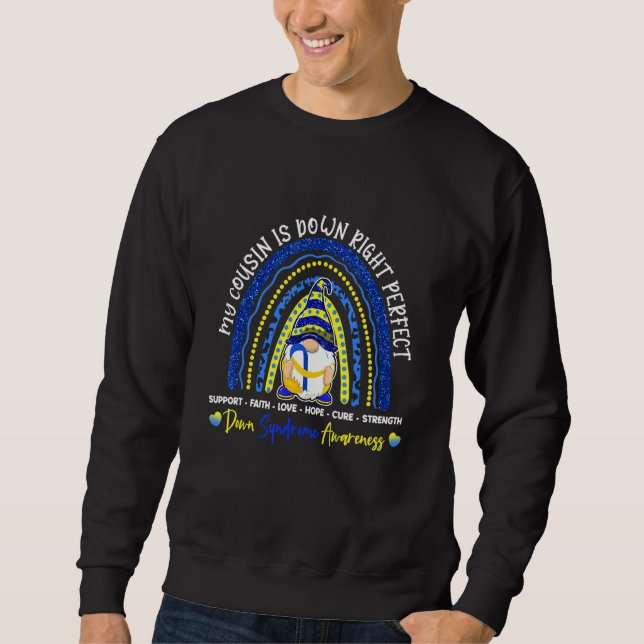 Sweatshirt Gnome Rainbow Cousin est en bas à droite parfait T (Devant)