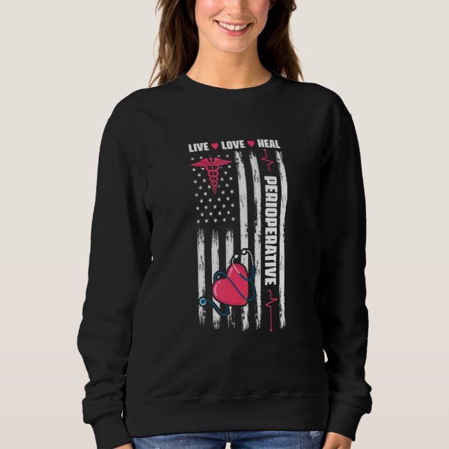 Sweatshirt Infirmière périopératoire Drapeau États-Unis  Soin (Devant)