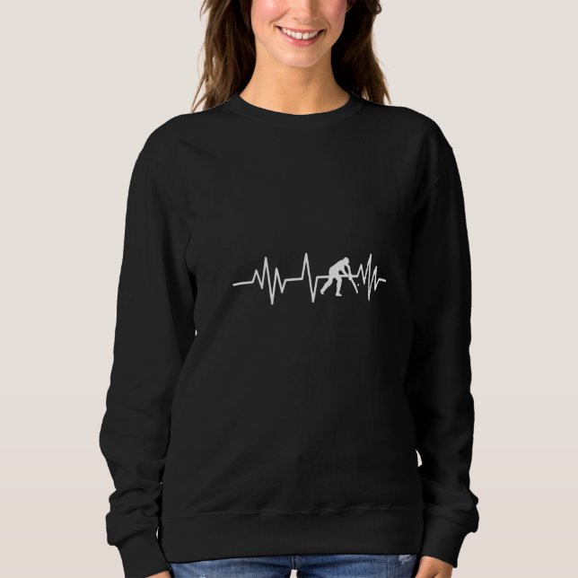 Sweatshirt Joueuse de cricket de femmes Heartbeat de cricket  (Devant)