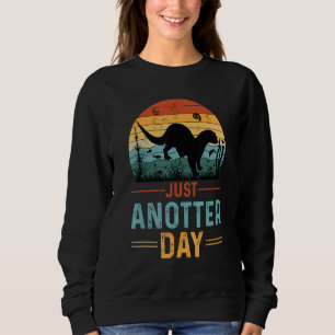 Sweatshirt Juste un autre jour Bébé loutre de mer mignonne Un