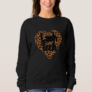 Sweatshirt Lash Tech Leo Leopard Heart Eyelash Lash Tech