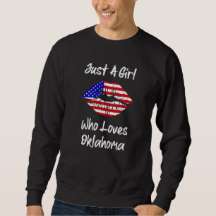 Sweatshirt Le Drapeau Américain Lève Juste Une Fille Qui Aime