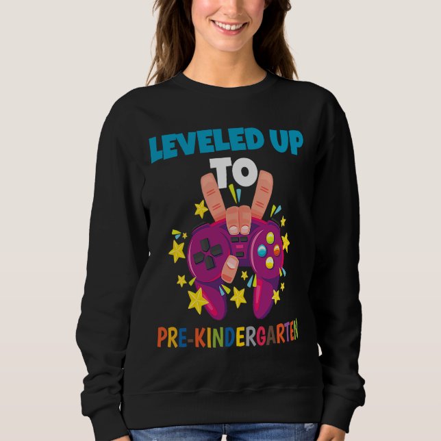 Sweatshirt Leveled Up To Pre Kindergarten Gamer Kid Graduate (Devant)