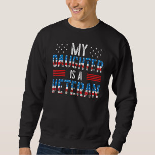 Sweatshirt Ma Fille Est Un Vétérinaire Fier Vietnam Papa Mama