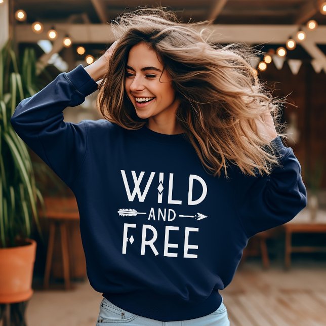Sweatshirt Marine bleu sauvage et libre (Créateur téléchargé)