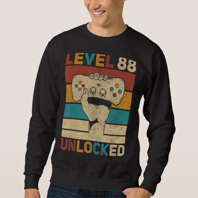 Sweatshirt Niveau 88 Déverrouillé 88e anniversaire Jeu de 88  (Devant)