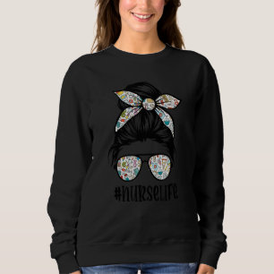 Sweatshirt Nurse Life Messy Hair Bun Empreinte de léopard Fem