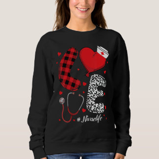 Sweatshirt Nurse Love Lettering - living that nurselife Plaid