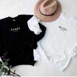 Sweatshirt personnalisé minimaliste Hubby<br><div class="desc">Félicitations,  Hubby ! Ces sweatshirts sont parfaits pour célébrer vous et votre mariage ! Une tenue de lune de miel parfaite !</div>