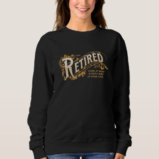 Sweatshirt Retraité Encore Jeune Légèrement Plus Âgé À La Ret