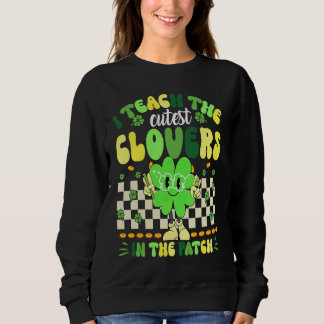 Sweatshirt Retro Groovy Teacher  St Patricks Day Shamrock