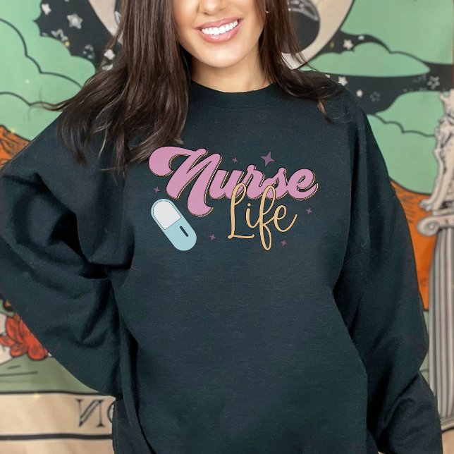 Sweatshirt Retro Pastel Purple Nurse Life (Créateur téléchargé)