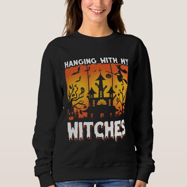 Sweatshirt Scary Halloween design avec sorcière chauve-souris (Devant)