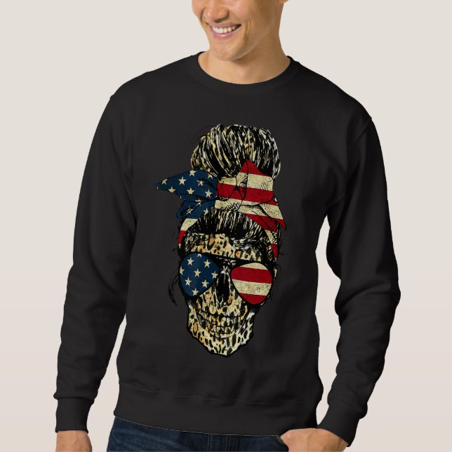Sweatshirt Skull Messy Bun Empreinte de léopard American Flag (Devant)