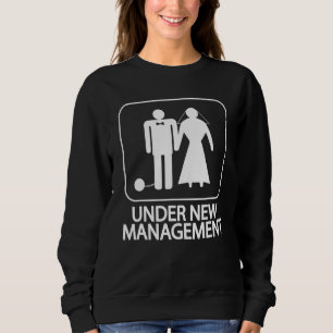 Sweatshirt Sous La Nouvelle Mariée De Gestion Et Mari Marié N