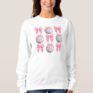 Sweatshirt T-Shirt or Tee Shirt is commonly translated as: Te