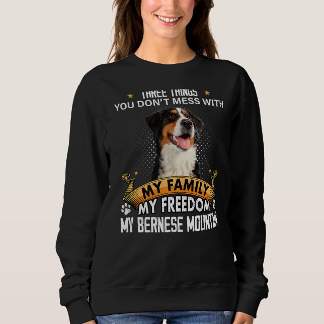 Sweatshirt Trois choses que vous ne manquez pas avec la monta (Devant)