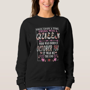Sweatshirt Une Reine Née En Octobre 1967 Anniversaire Femme