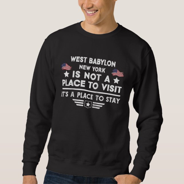 Sweatshirt West Babylon New York Place to stay USA Town Home  (Devant)