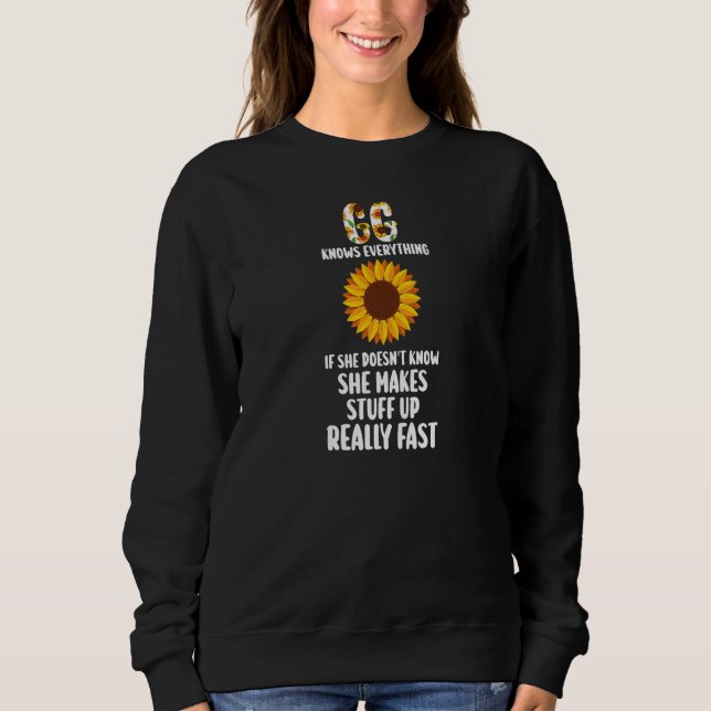 Sweatshirt Womens GG knows eerything is she doesn't know she  (Devant)