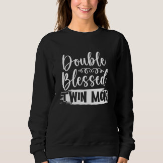 Sweatshirt Womens Twin Mama Twin Mom to Be Pregnancy Announce