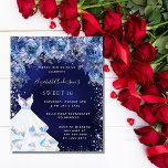 Sweet 16 bleu marine robe floral budget invitation<br><div class="desc">Une invitation moderne, élégante et glamour pour une fête Sweet 16, 16e anniversaire. Un arrière - plan de marine avec des étincelles de parties scintillant faux argent, une robe et des roses bleus, des fleurs. La couleur bleue de l'arrière - plan est inégale. Le nom est écrit avec un script...</div>