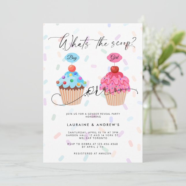 Sweet Cupcake Genre Reveal Party Invitation (Debout devant)
