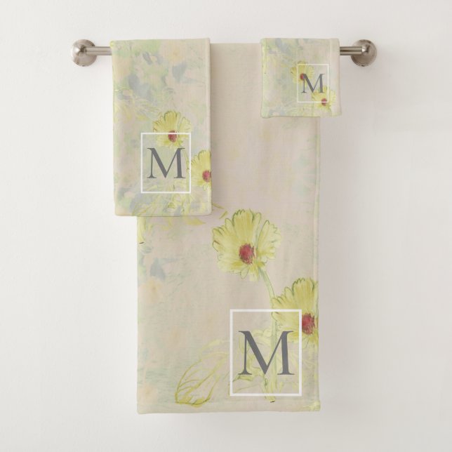 Sweet Daisy Monogram Taupe (En situation)