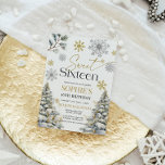 Sweet sixteen hiver Invitation d'anniversaire<br><div class="desc">Invitations d'anniversaire sweet sixteen avec des flocons de neige en or et en argent et des pins. Idéal pour votre 16ème anniversaire d'hiver.</div>