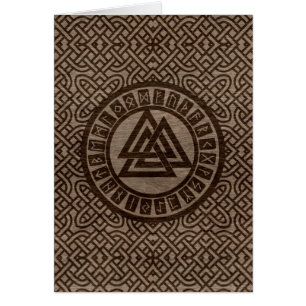Symbole et runes de Valknut sur le motif celtique