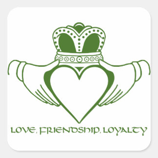 Symbole irlandais Claddagh autocollant carré