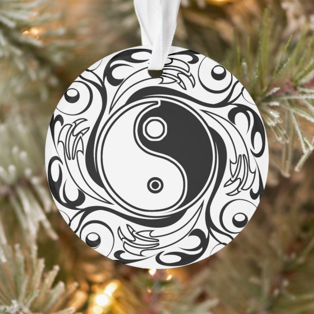 Symbole Yin et Yang Style tatouage noir et blanc (Arbre)