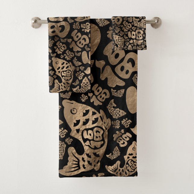 Symboles chanceux chinois et poisson koi noir et o (En situation)