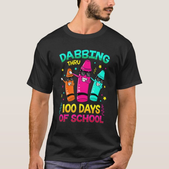 T-shirt 100 Days Smarter Dabbing Crayons Kids 100 Days Sch (Devant)