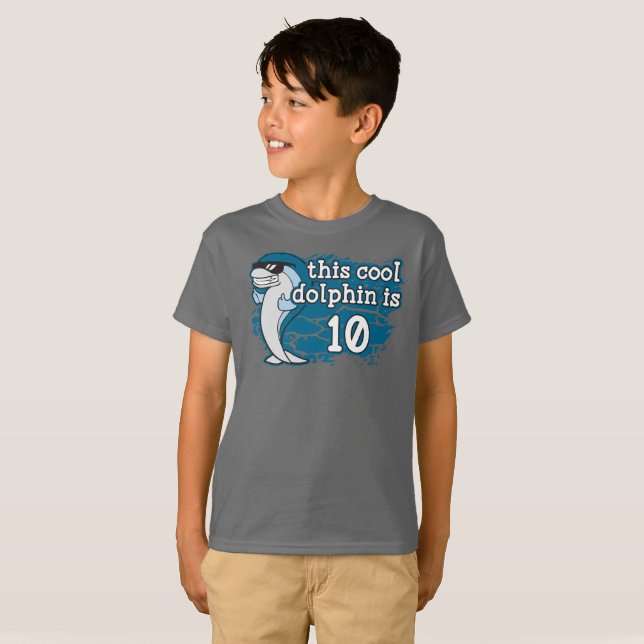 T-shirt 10e anniversaire de l'enfant Ce dauphin Cool est d (Devant entier)