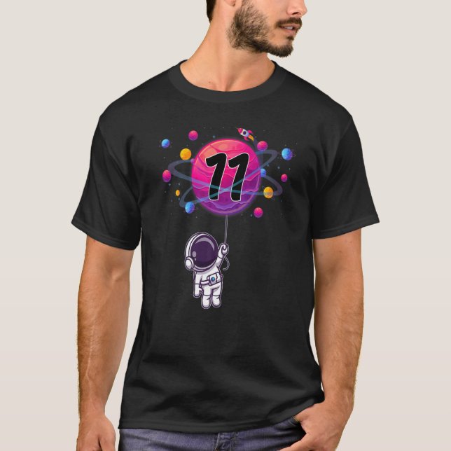 T-shirt 11 ans 11e anniversaire garçon astronaute (Devant)