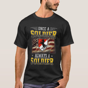 T-shirt 11e Régiment de cavalerie blindé Vétérinaire Toujo