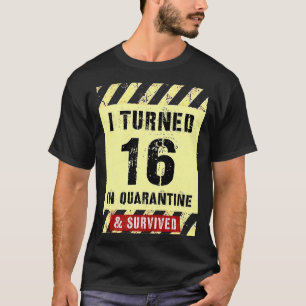 T-shirt 16e anniversaire garçon gamer J'ai tourné 16 en QU
