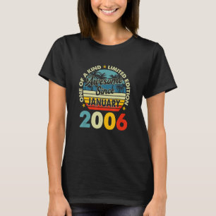 T-shirt 17 Year Old  Vintage January 2006 17th Birthday Re