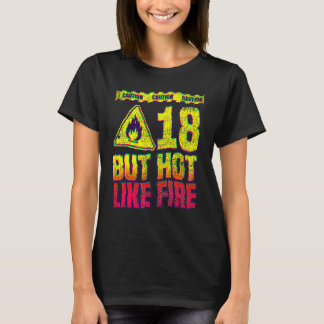 T-shirt 18e anniversaire. 18 ans mais chaud comme le feu.
