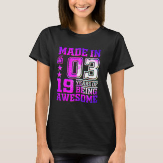T-shirt 19 Year Old Girl  For 19th Birthday Girl Born In 2