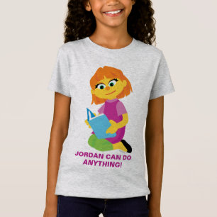 T-Shirt 1, rue Sésame   Julia lit un livre