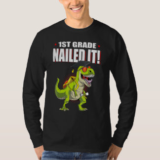 T-shirt 1ère année Nail It Rex Dinosaur Graduation Kids B