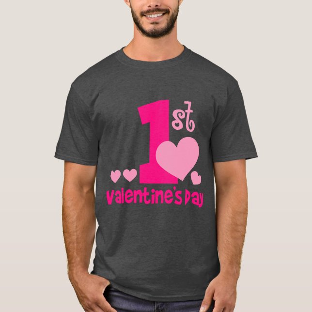 T-shirt 1ère Saint Valentin`s noir Basique hommes`s T-shir (Devant)