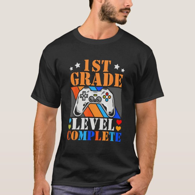 T-shirt 1st Grade Graduation 2023 Video Gamer First Grade  (Devant)