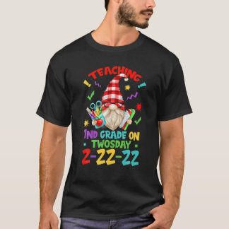 T-shirt 22/02/22 Enseignant De 1Ere Année Gnome Lover Ense