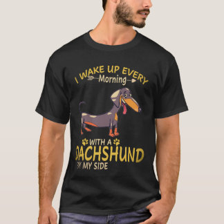 T-shirt 22 Je me réveille chaque matin avec un dachshund à