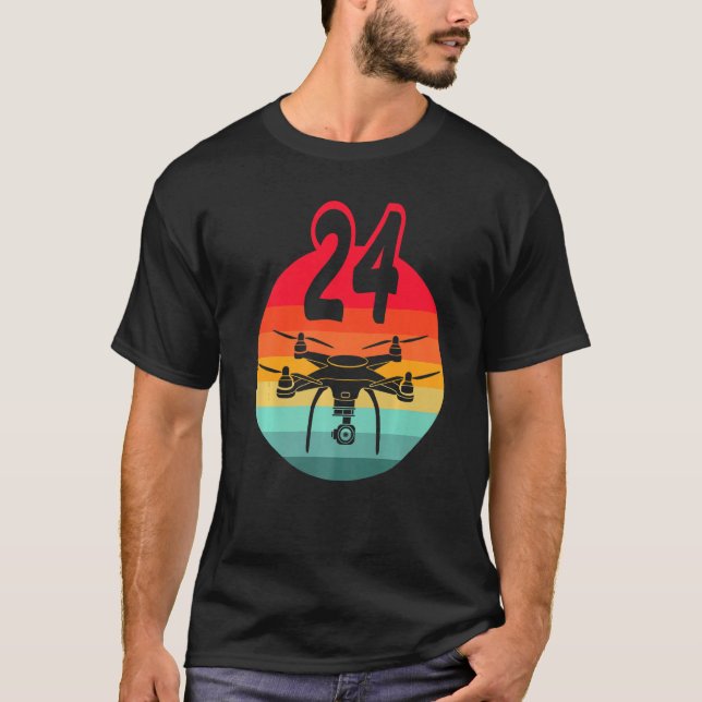 T-shirt 24e Anniversaire I Rétro Télécommande Drones Avec  (Devant)